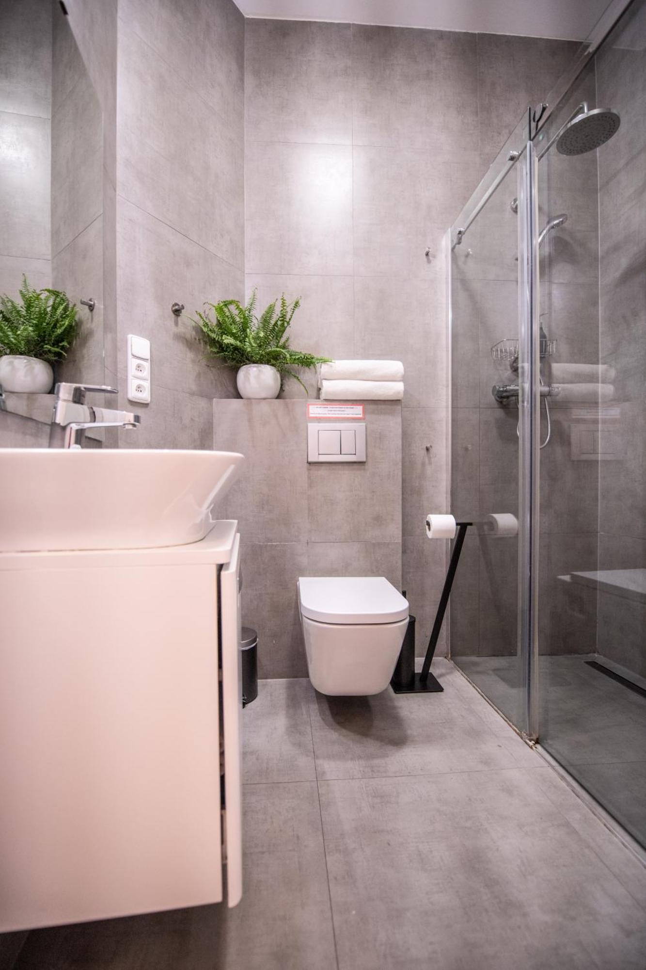 Modern Downtown Apt - Renovated, On Ideal Location Prága Kültér fotó