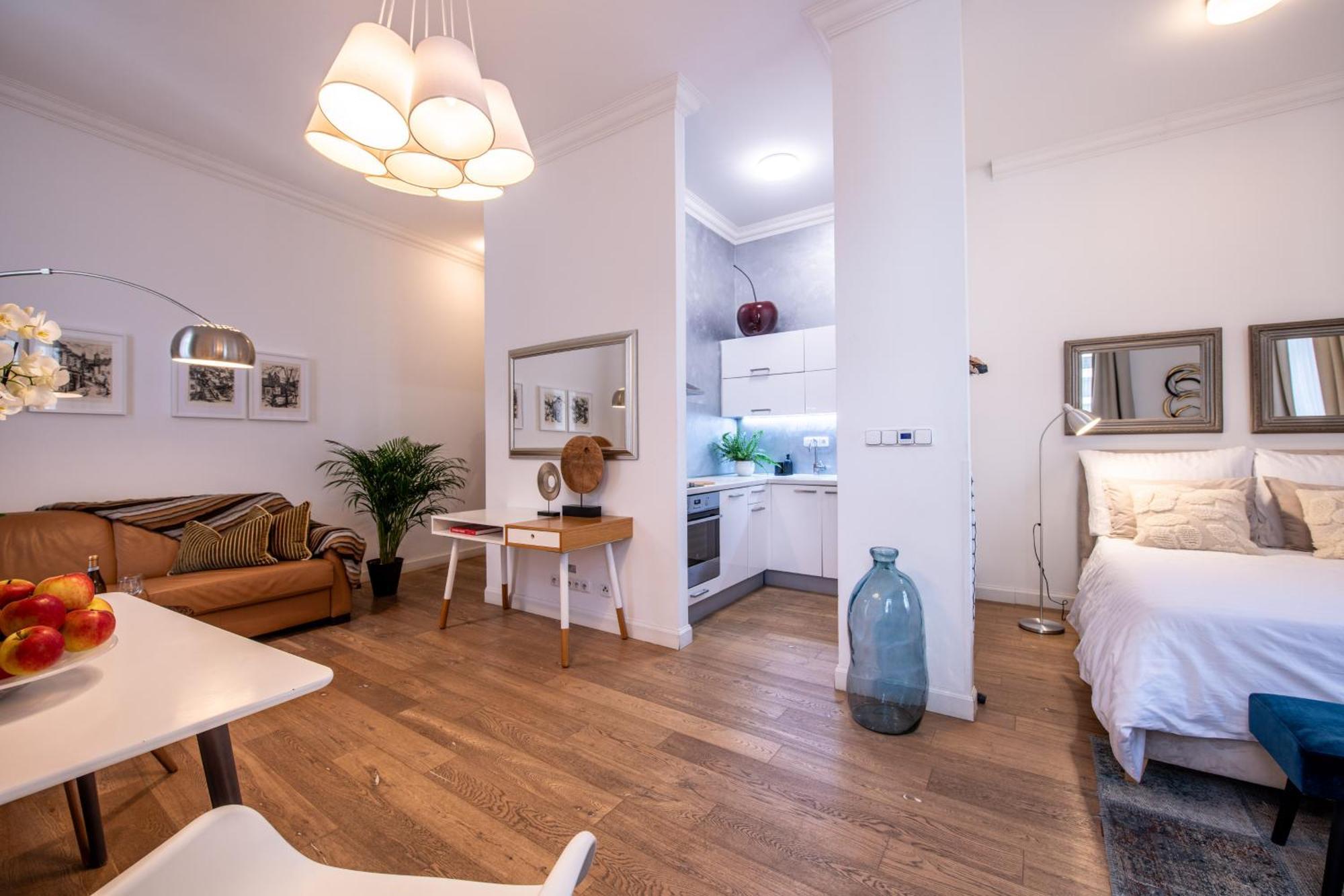 Modern Downtown Apt - Renovated, On Ideal Location Prága Kültér fotó